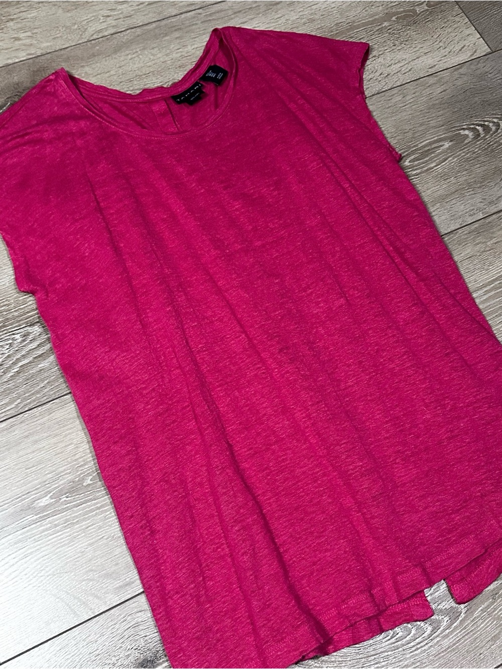 Women's Fuchsia Cap-Sleeve Tee - Picture 4 of 11